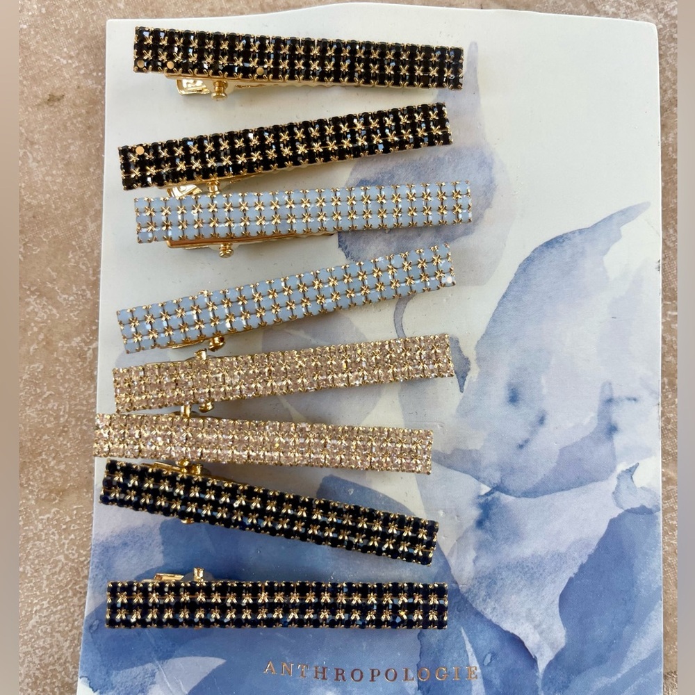 Elegant NWOT Anthropologie Clara sparkling crystal Hair Clip Set